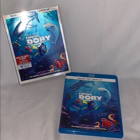 Disney Pixar Finding Dory Blu-Ray DVD - Picture 2 of 4